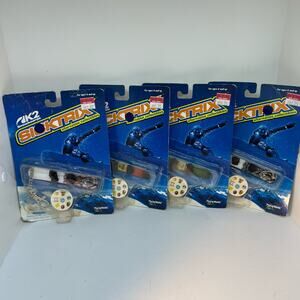 New sealed K2 snowboards sicktrix bundle